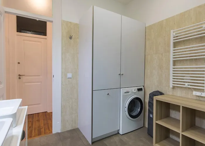 Comfortable With River View By Lovelystay