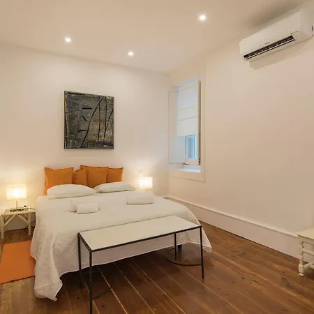 Lovelystay - Comfortable With River Views Apartment *