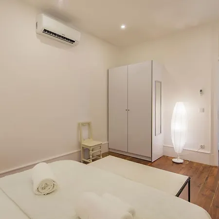 Comfortable With River View By Lovelystay Лиссабон