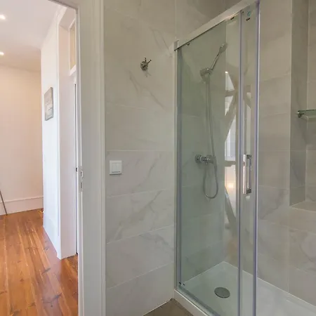 Comfortable With River View By Lovelystay * Лиссабон