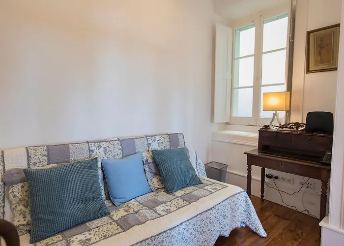 شقة Comfortable With River View By Lovelystay *