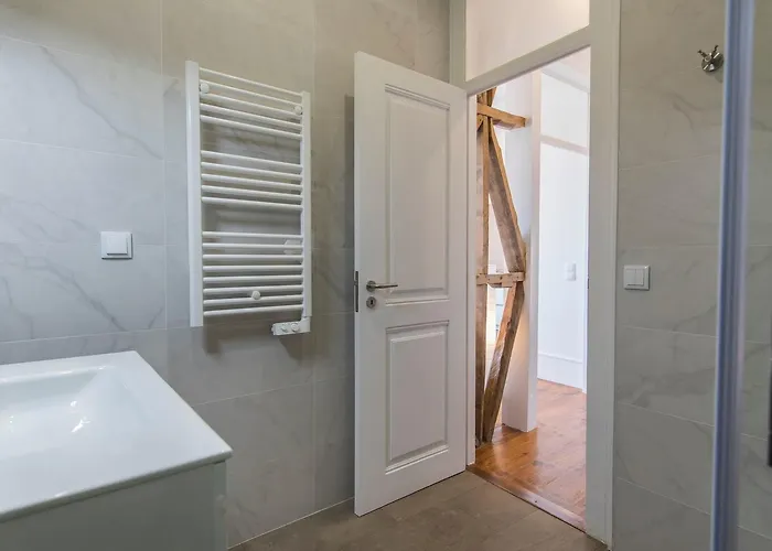 Comfortable With River View By Lovelystay